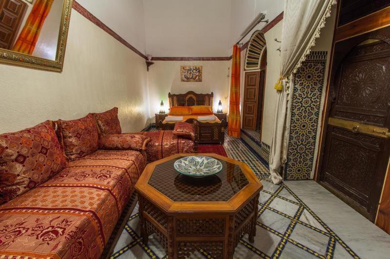 Riad Meski Fez Buitenkant foto