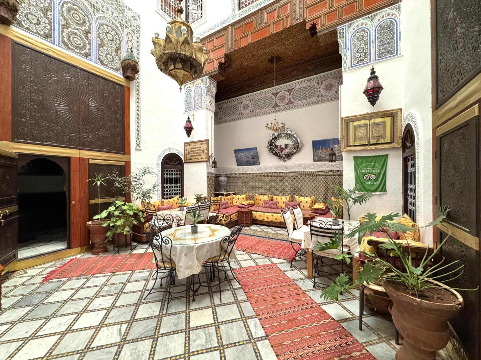 Riad Meski Fez Buitenkant foto